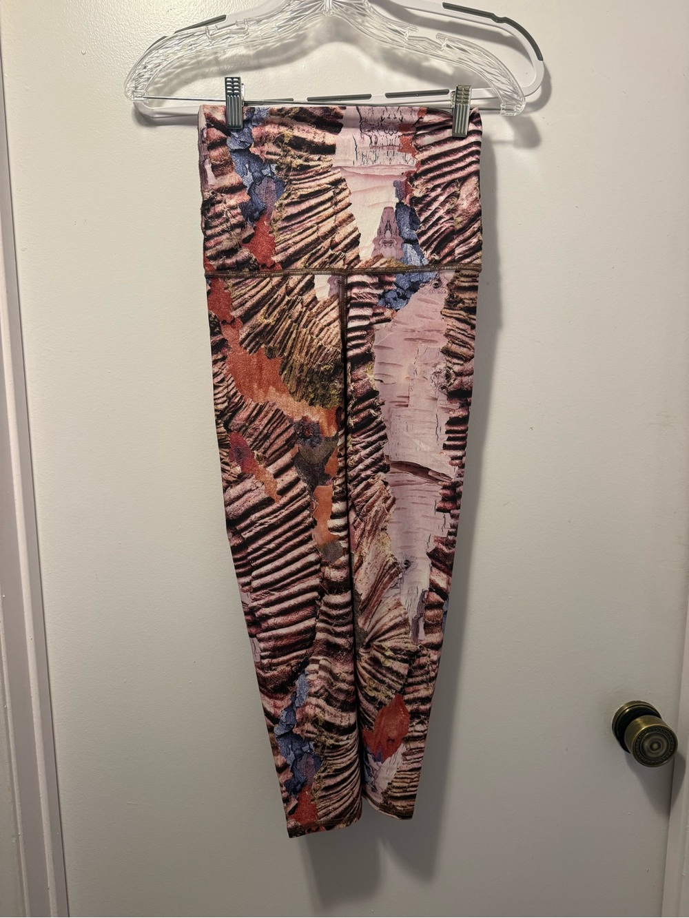 Emily Hsu High-Waist 3/4 length Leggings